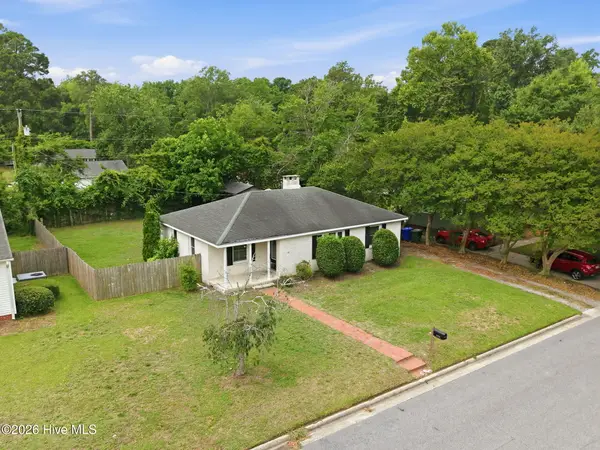 2702 Jackson Drive, Greenville, NC 27858