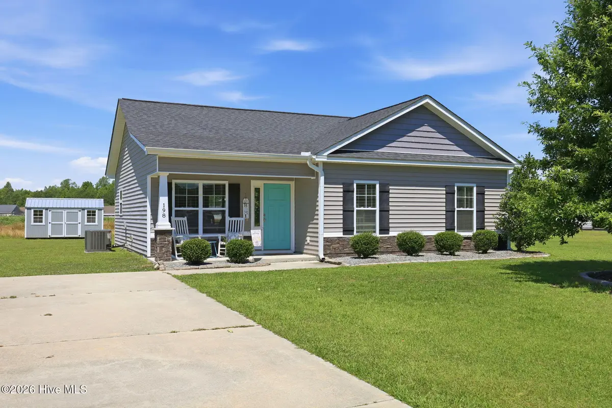 198 Asheberne Drive, Washington, NC 27889 - #1