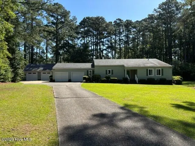 4501 W Fairway Drive, Trent Woods, NC 28562 - #1
