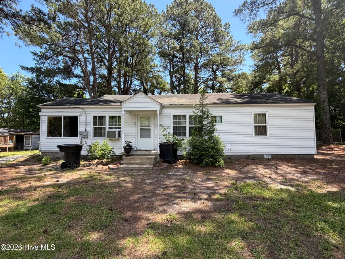 104 Russell Lane, Elizabeth City, NC 27909 - #1
