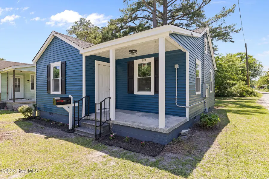 212 Clay Street, Kinston, NC 28501 - #3