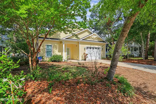 107 SE 35th Street, Oak Island, NC 28465