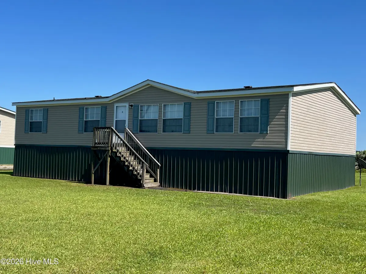 10016 Piney Woods Road, Fairfield, NC 27826 - #1