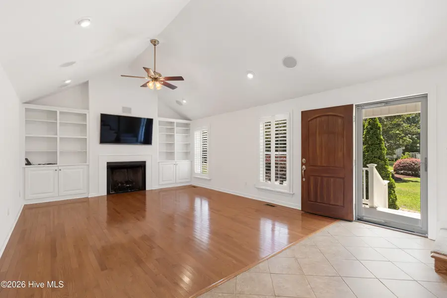 117 Hodges Street, Morehead City, NC 28557 - #3