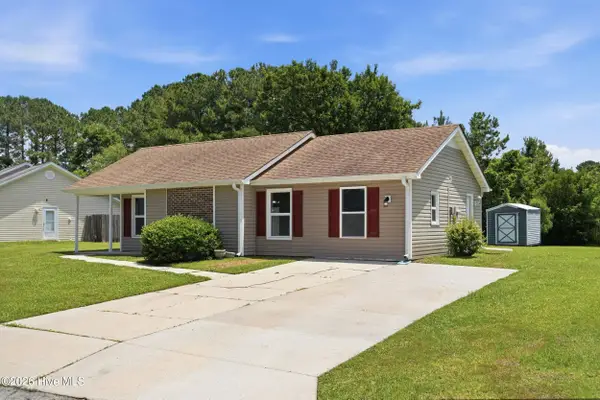 104 Hearthstone Court, Jacksonville, NC 28546