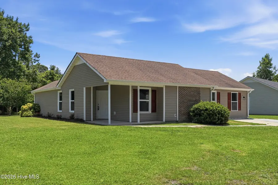 104 Hearthstone Court, Jacksonville, NC 28546 - #3
