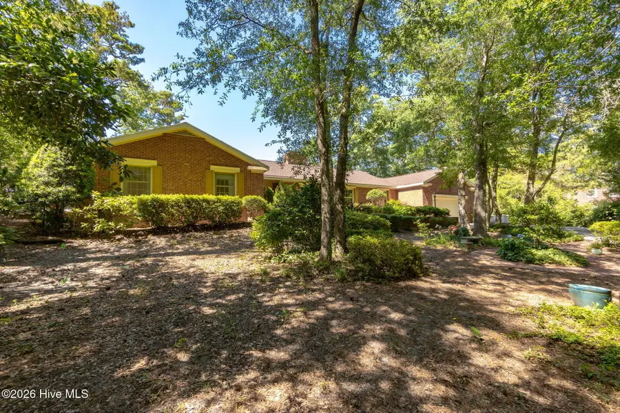 105 Magnolia Court, Pine Knoll Shores, NC 28512 - #2