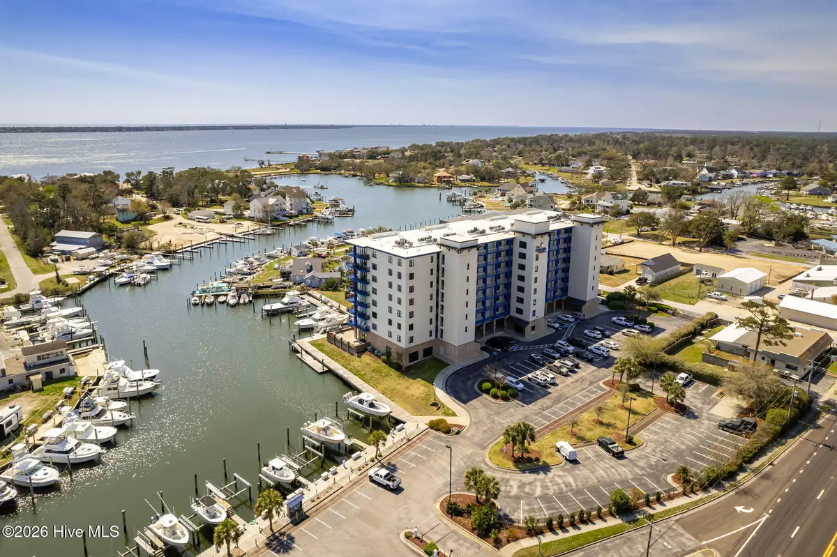 4425 Arendell #402 Harborside Club, Morehead City, NC 28557 - #1