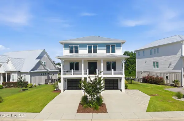 729 Waterstone Drive, Wilmington, NC 28411