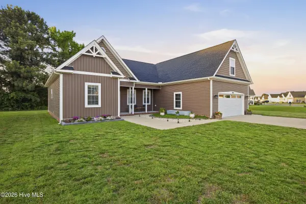 206 Pleasant Drive, Elizabeth City, NC 27909