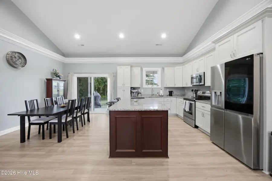 206 Pleasant Drive, Elizabeth City, NC 27909 - #3