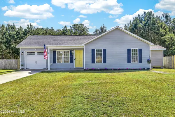 507 Cherry Blossom Lane, Richlands, NC 28574