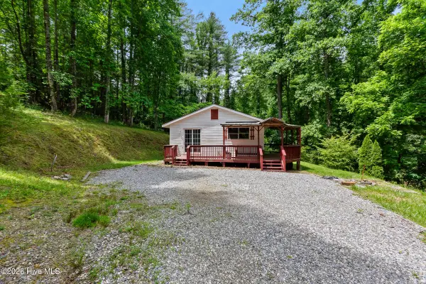60 Fleming Street, Murphy, NC 28906