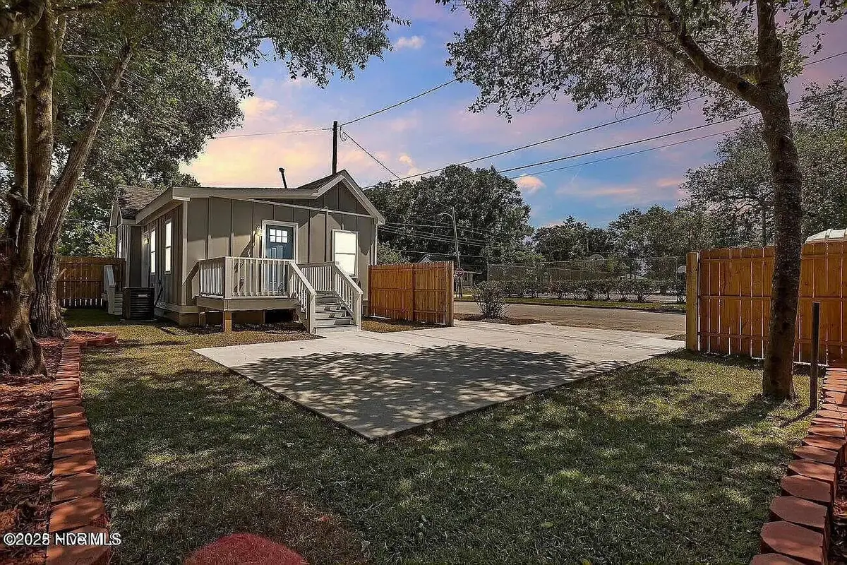 800 S 9th Street, Wilmington, NC 28401 - #1
