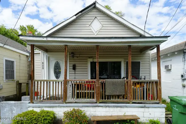 808 S 9th Street, Wilmington, NC 28401