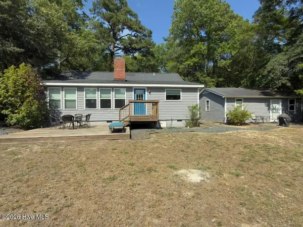 227 Colonial Beach Road, Jarvisburg, NC 27947