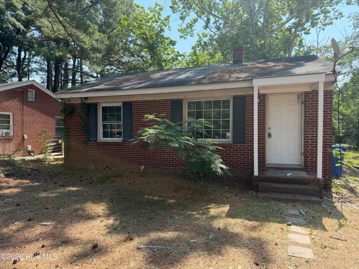 305 Dewey Street Sw, Wilson, NC 27893 - #1