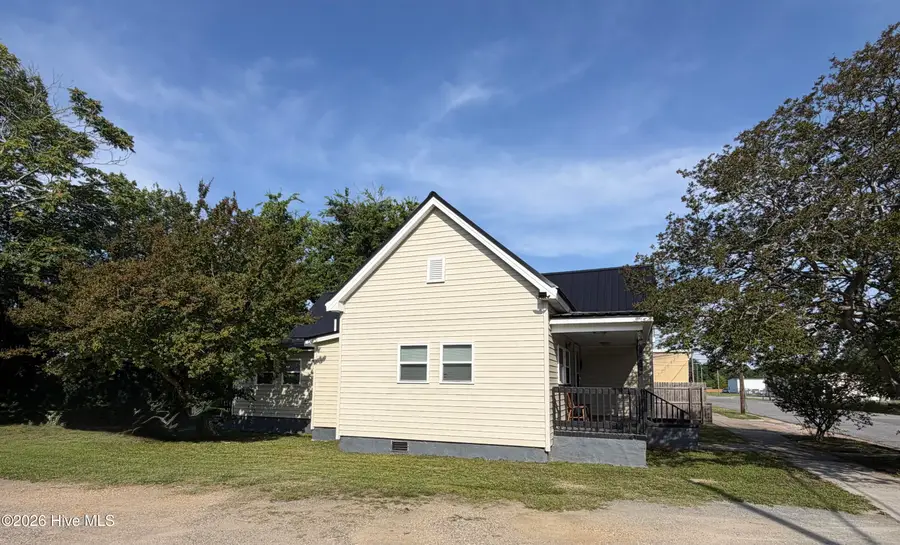 204 E Oak Street, Goldsboro, NC 27530 - #2