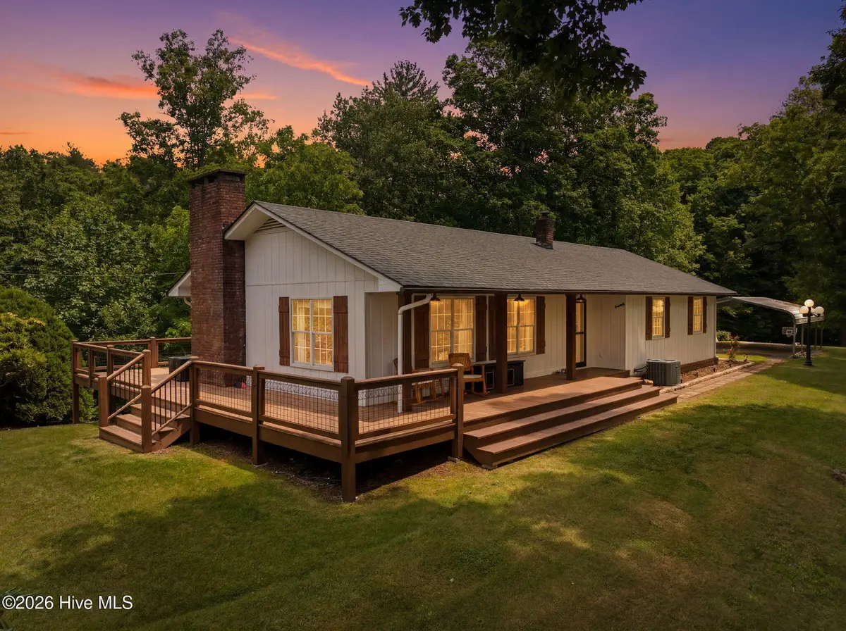 305 White Mountain Road, Marble, NC 28905 - #1