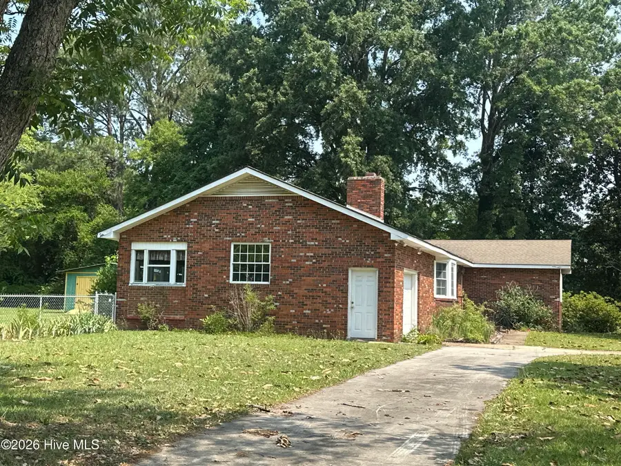 309 Pecan Lane, Laurinburg, NC 28352 - #2