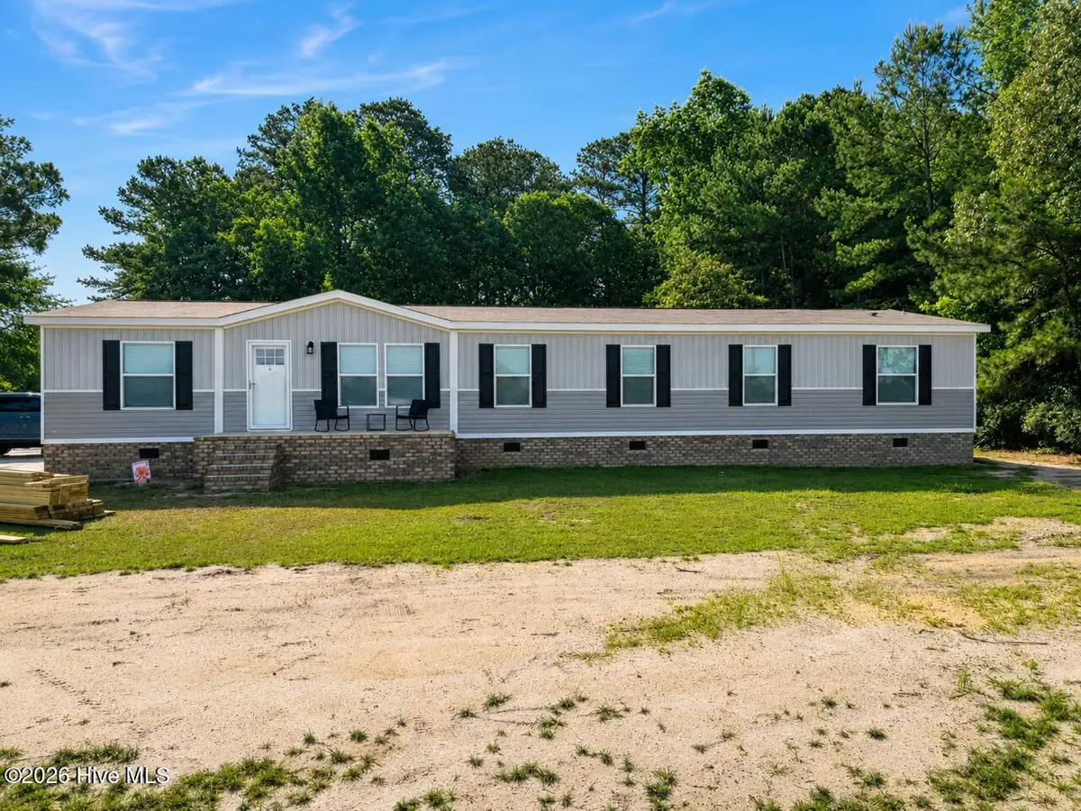 2084 Spring Garden Road, New Bern, NC 28562 - #1