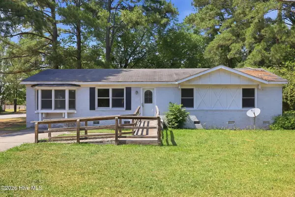 101 Fairwood Lane, Greenville, NC 27834