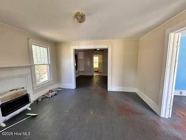 703 N Charlotte Street, Washington, NC 27889 - #3