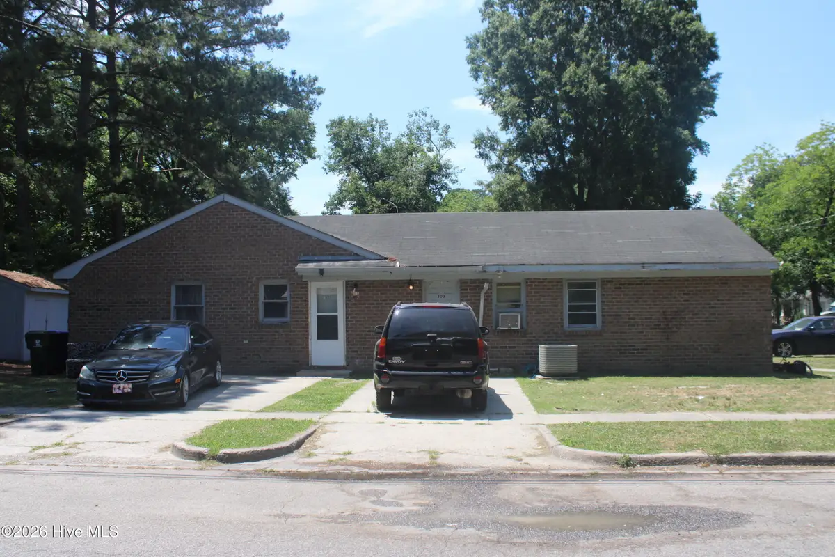 305 E Richard Street, Ahoskie, NC 27910 - #1