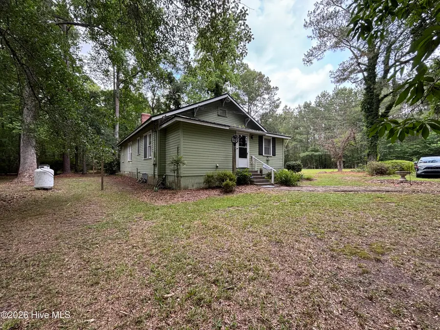 3260 Herrings Chapel Road, Burgaw, NC 28425 - #3