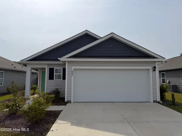 209 Cleat Drive, Surf City, NC 28445