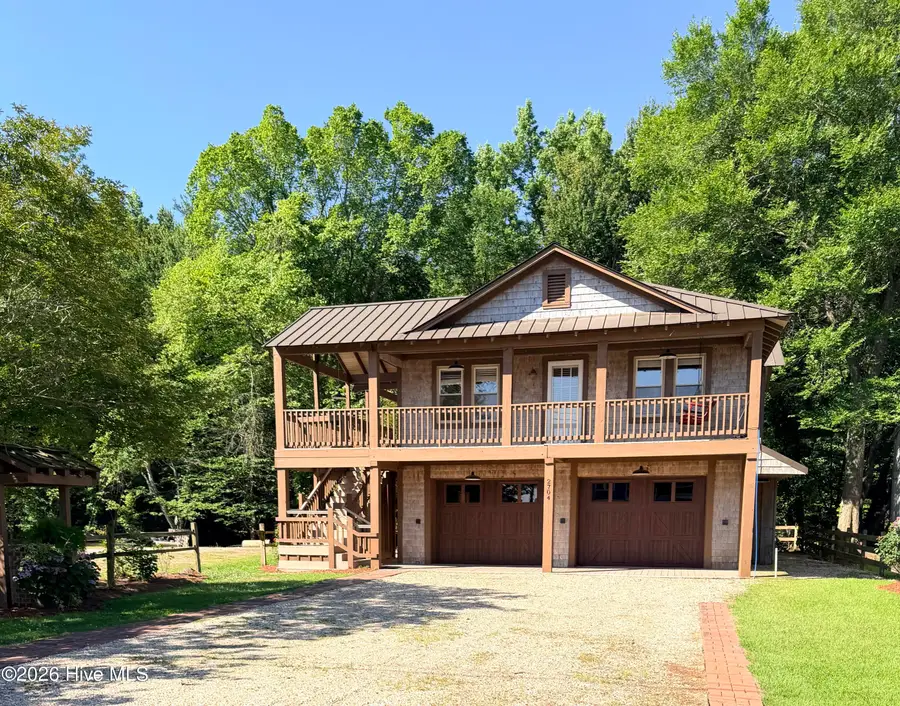 2704 Waccamaw Shores Road, Lake Waccamaw, NC 28450 - #2
