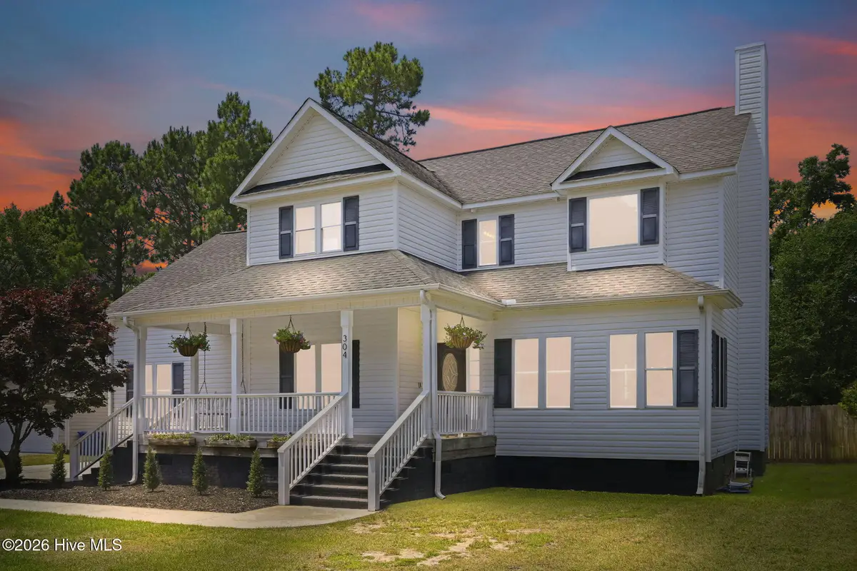 304 Marine Drive, Sneads Ferry, NC 28460 - #1