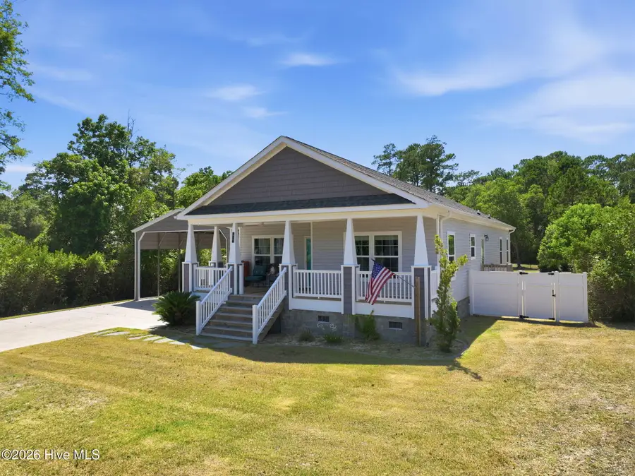 416 Ocean Spray Drive, Cedar Point, NC 28584 - #2