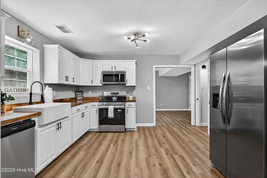 432 Regalwood Drive, Jacksonville, NC 28546 - #2