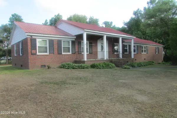 1102 Isaac Weeks Road, Clinton, NC 28328