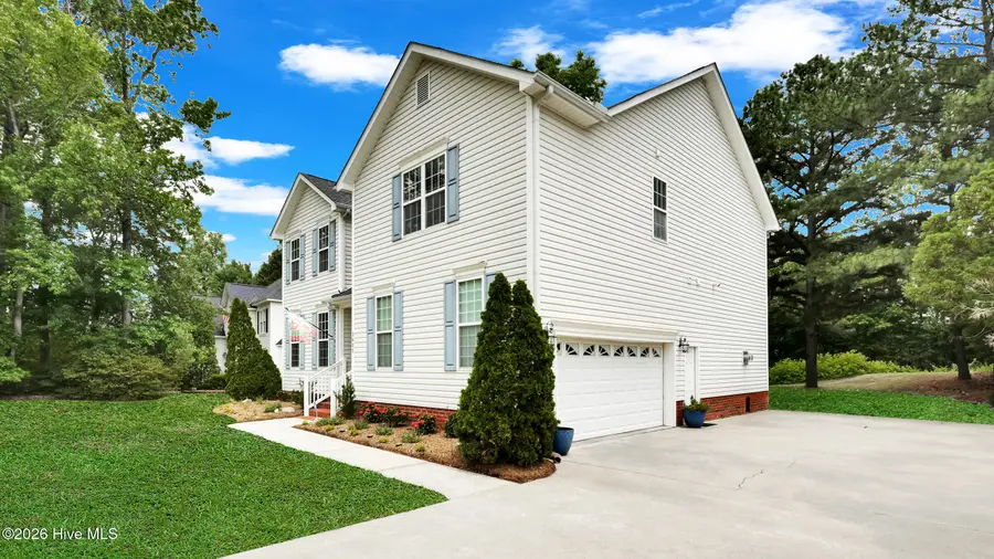 3605 E Baywood Lane E, Greenville, NC 27834 - #3