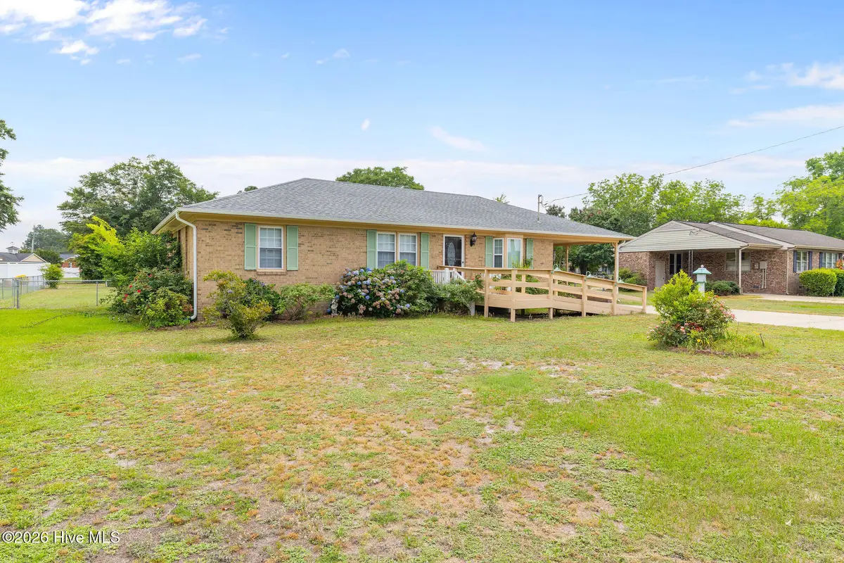 106 Pinewood Drive, Goldsboro, NC 27534 - #1