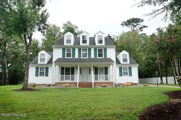 318 Foxhall Court, Wilmington, NC 28412