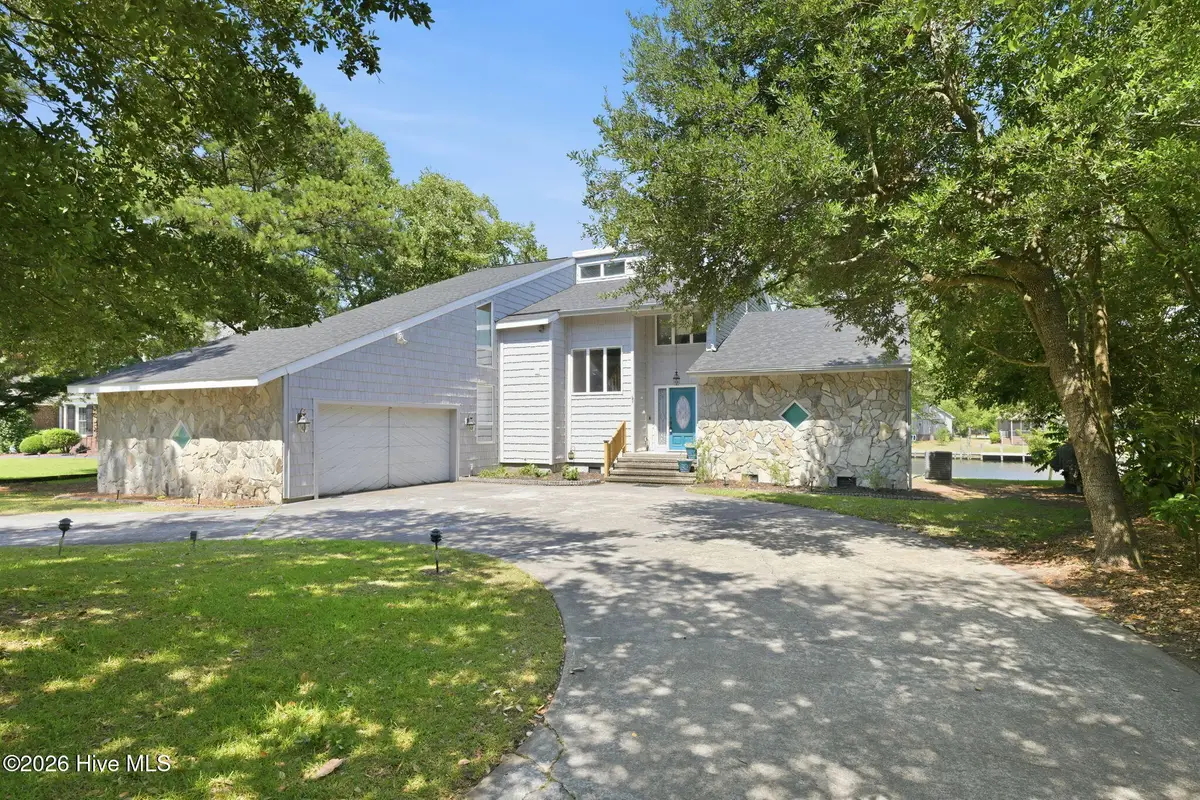 6106 Cardinal Drive, New Bern, NC 28560 - #1
