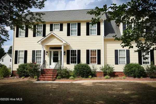1213 Windbrooke Drive, Grimesland, NC 27837