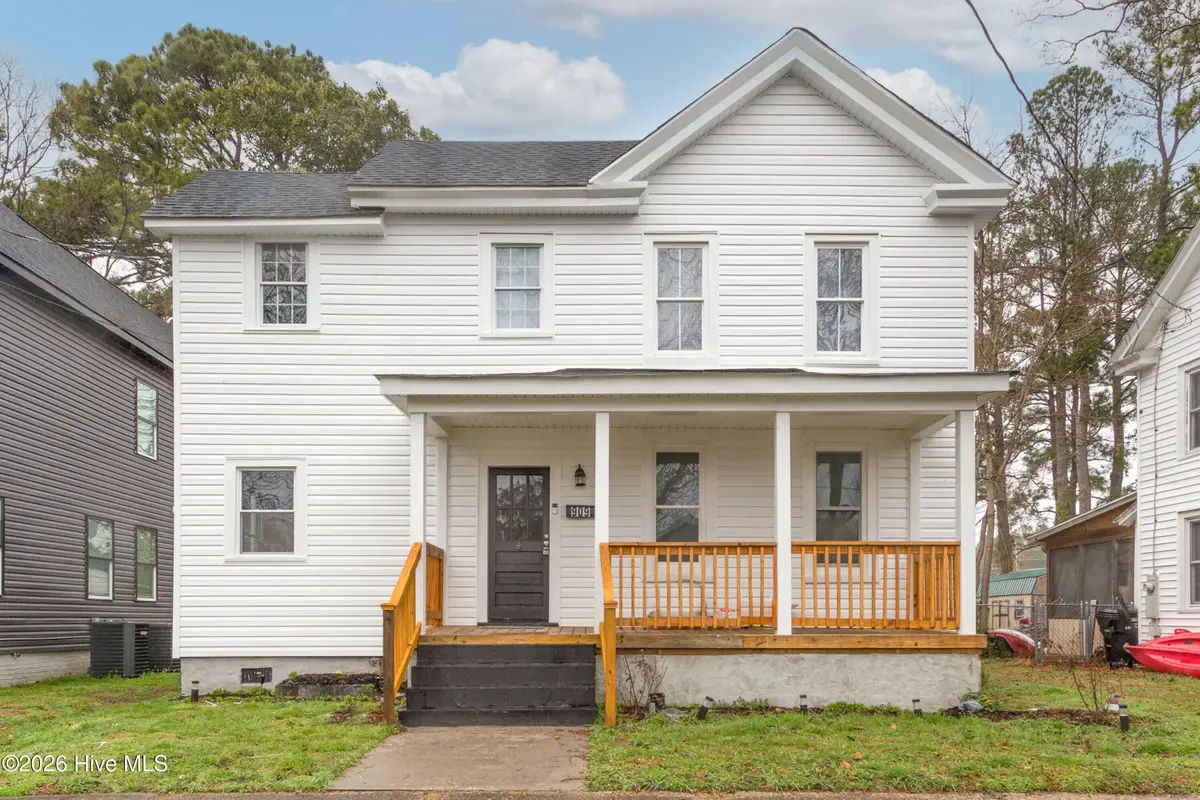 909 1st Street, Elizabeth City, NC 27909 - #1