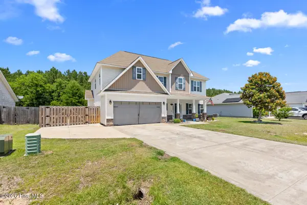 124 Braeburn Boulevard, Richlands, NC 28574