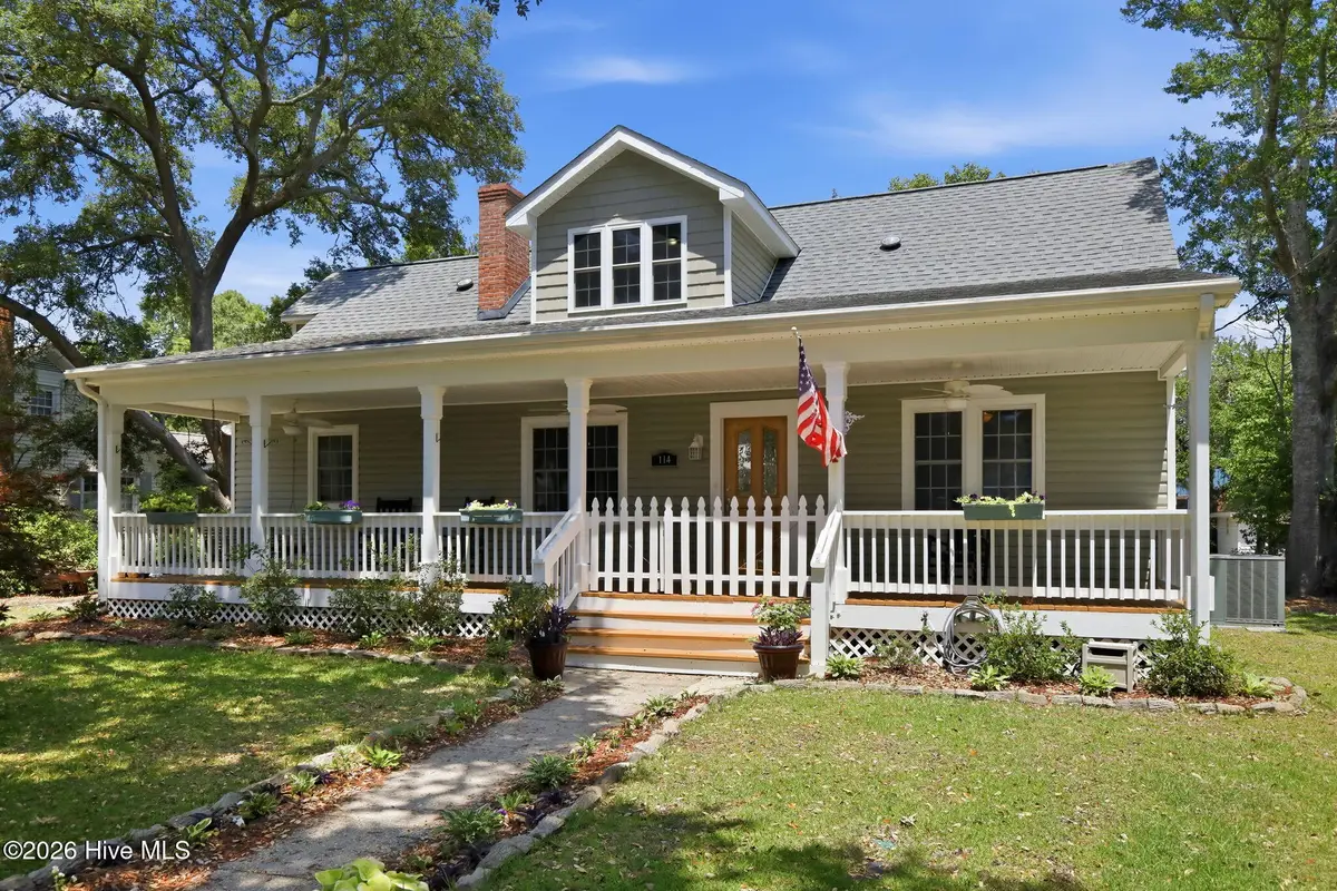 114 Noyes Avenue, Morehead City, NC 28557 - #1