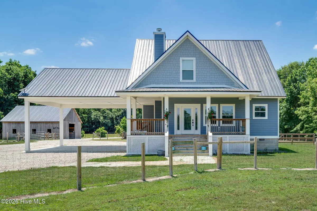 424 Jimmy Tate Williams Road, Beulaville, NC 28518 - #1