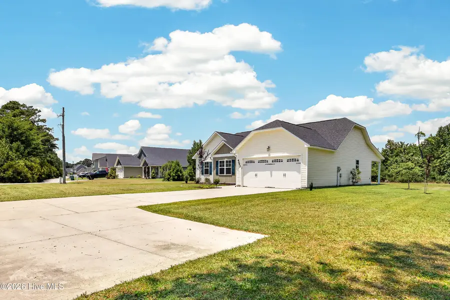 4045 Hunters Trail, Jacksonville, NC 28546 - #3
