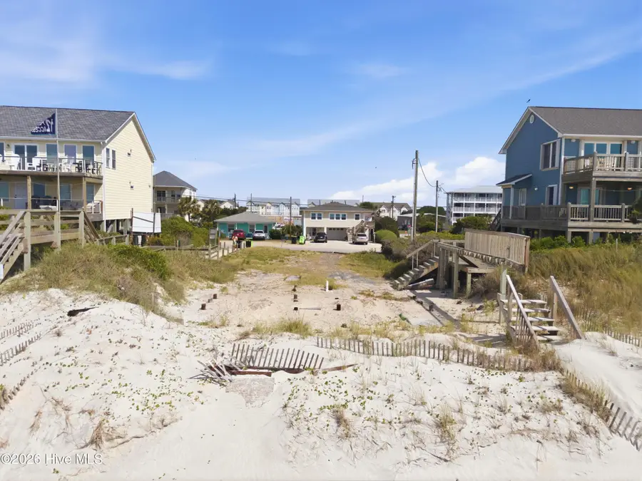 522 N Shore Drive, Surf City, NC 28445 - #3