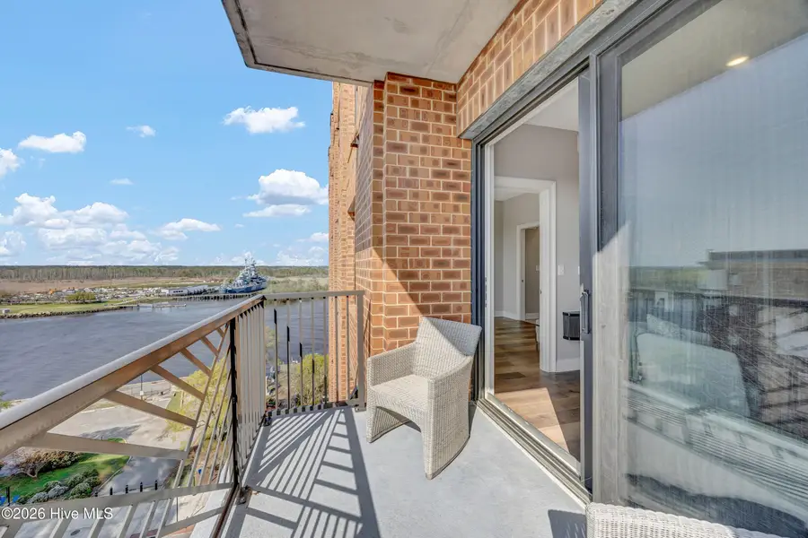240 N Water Street #Apt 854, Wilmington, NC 28401 - #2