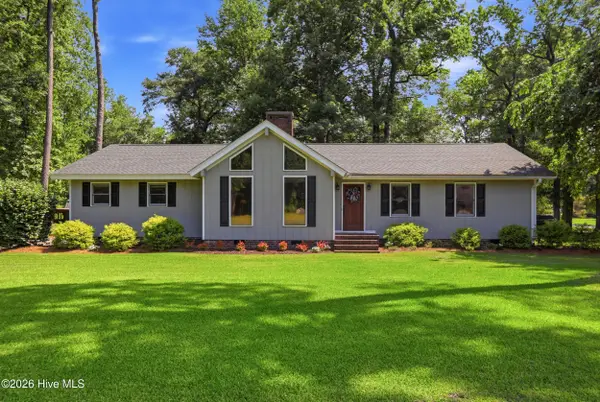204 Eastwood Drive, Wallace, NC 28466