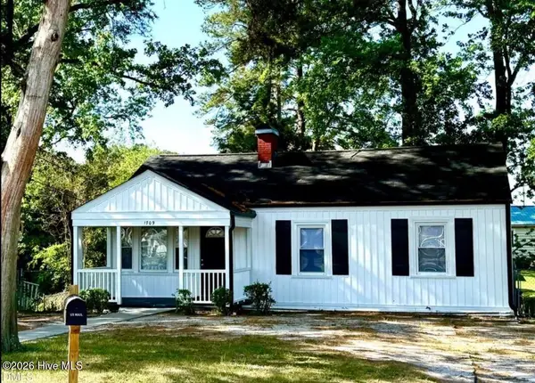 1709 Lincoln Drive, Greenville, NC 27834