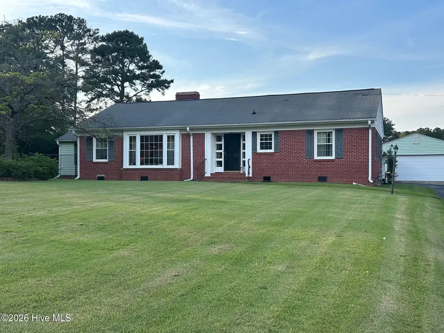 411 E Green Street, Macclesfield, NC 27852 - #2